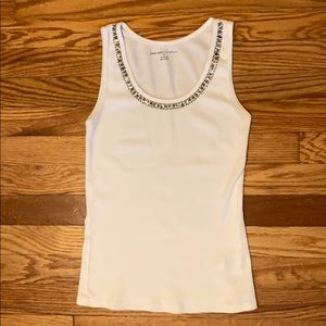 Beaded tank
